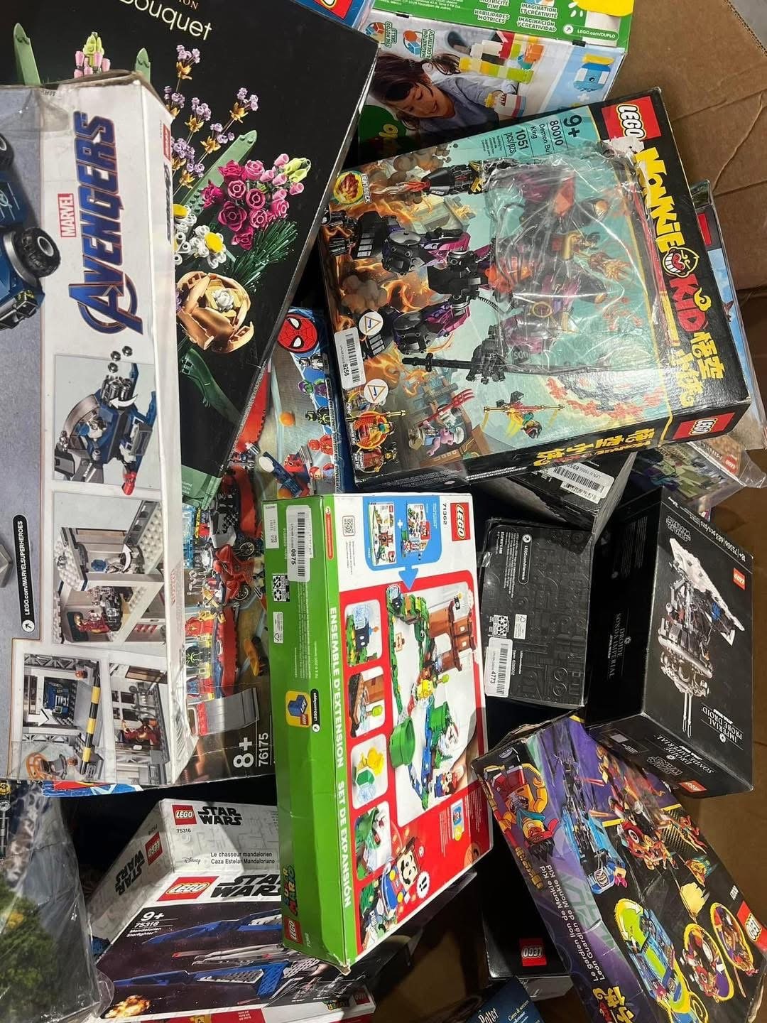 lego pallet for sale - Image 3