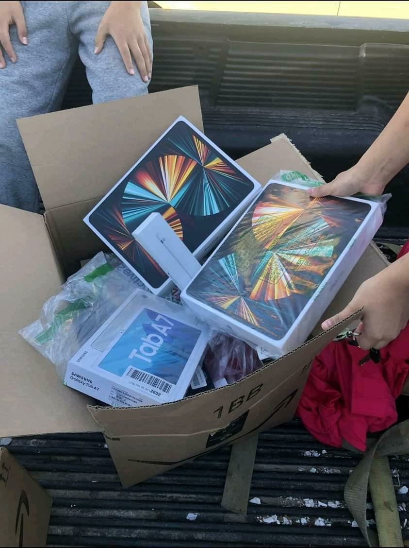 Electronics Mystery Boxes pallets - Wholesales Liquidation Pallets - Image 3